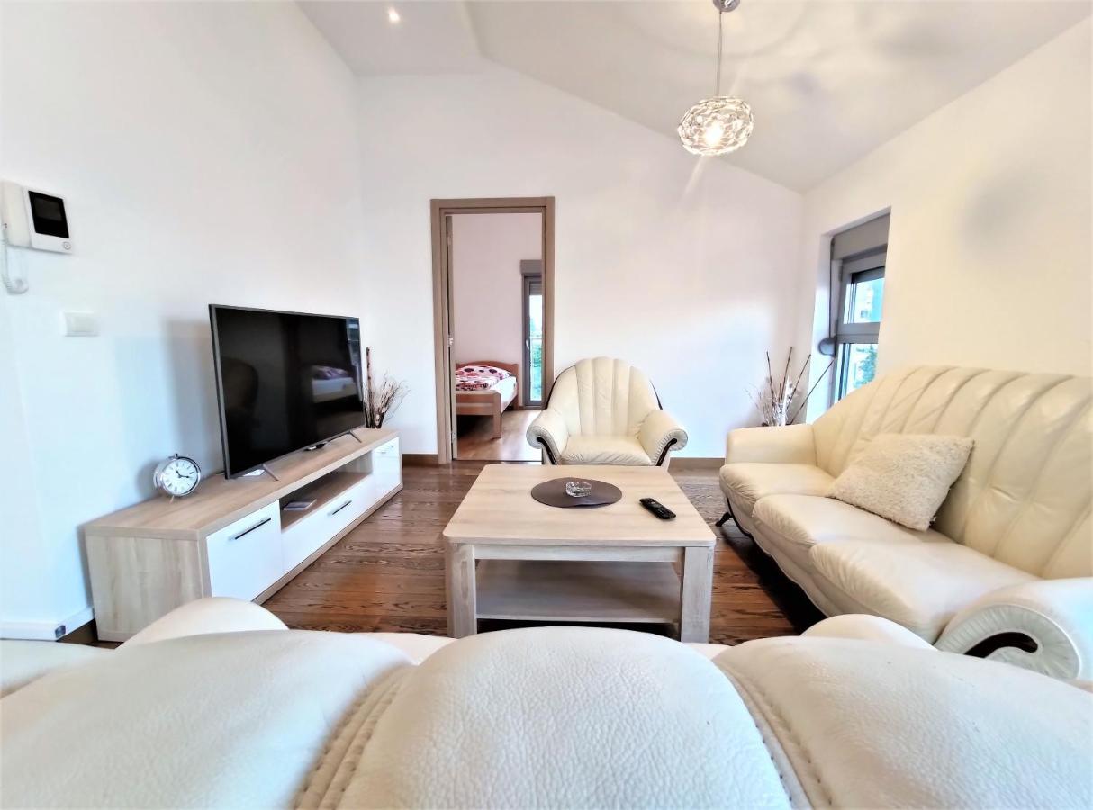 Pavlina Apartments בודווה מראה חיצוני תמונה