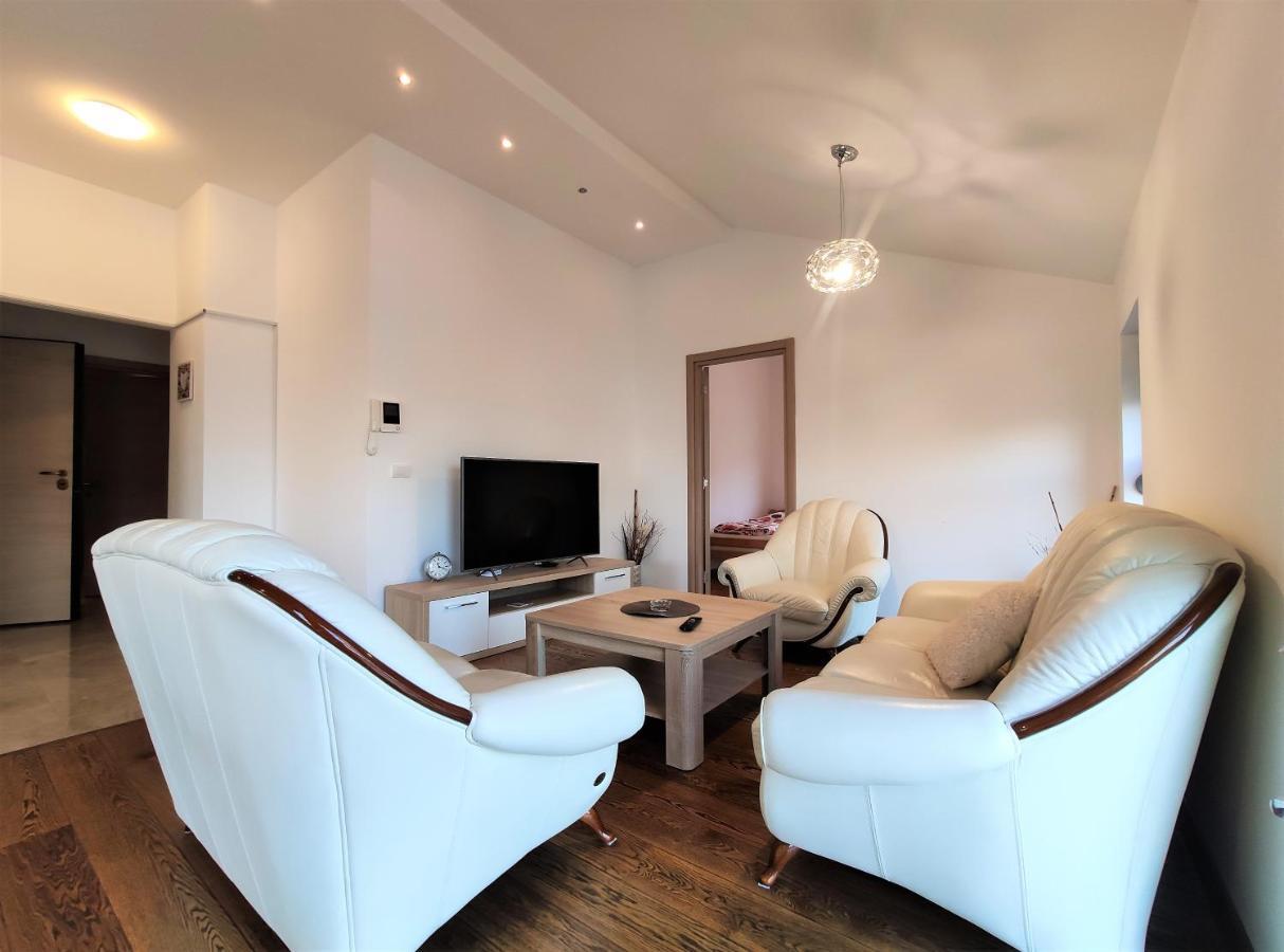 Pavlina Apartments בודווה מראה חיצוני תמונה
